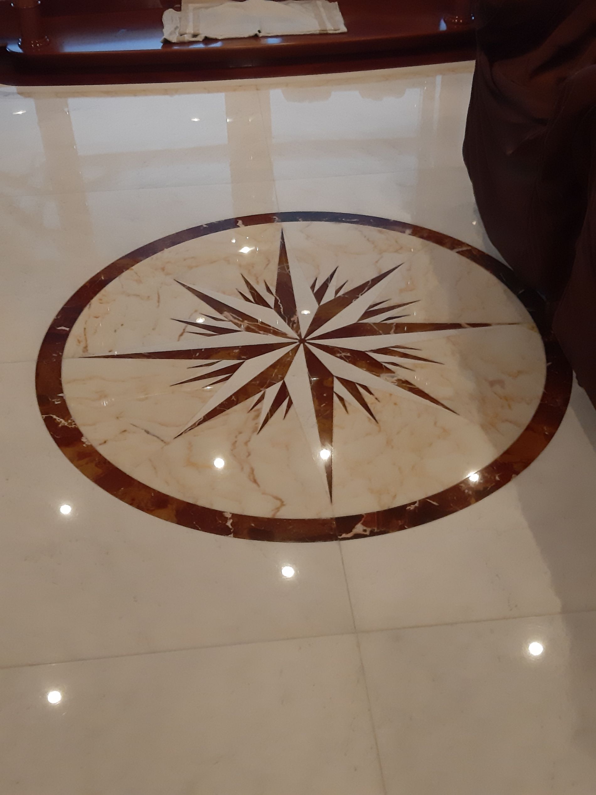 Intarsio pavimentazione