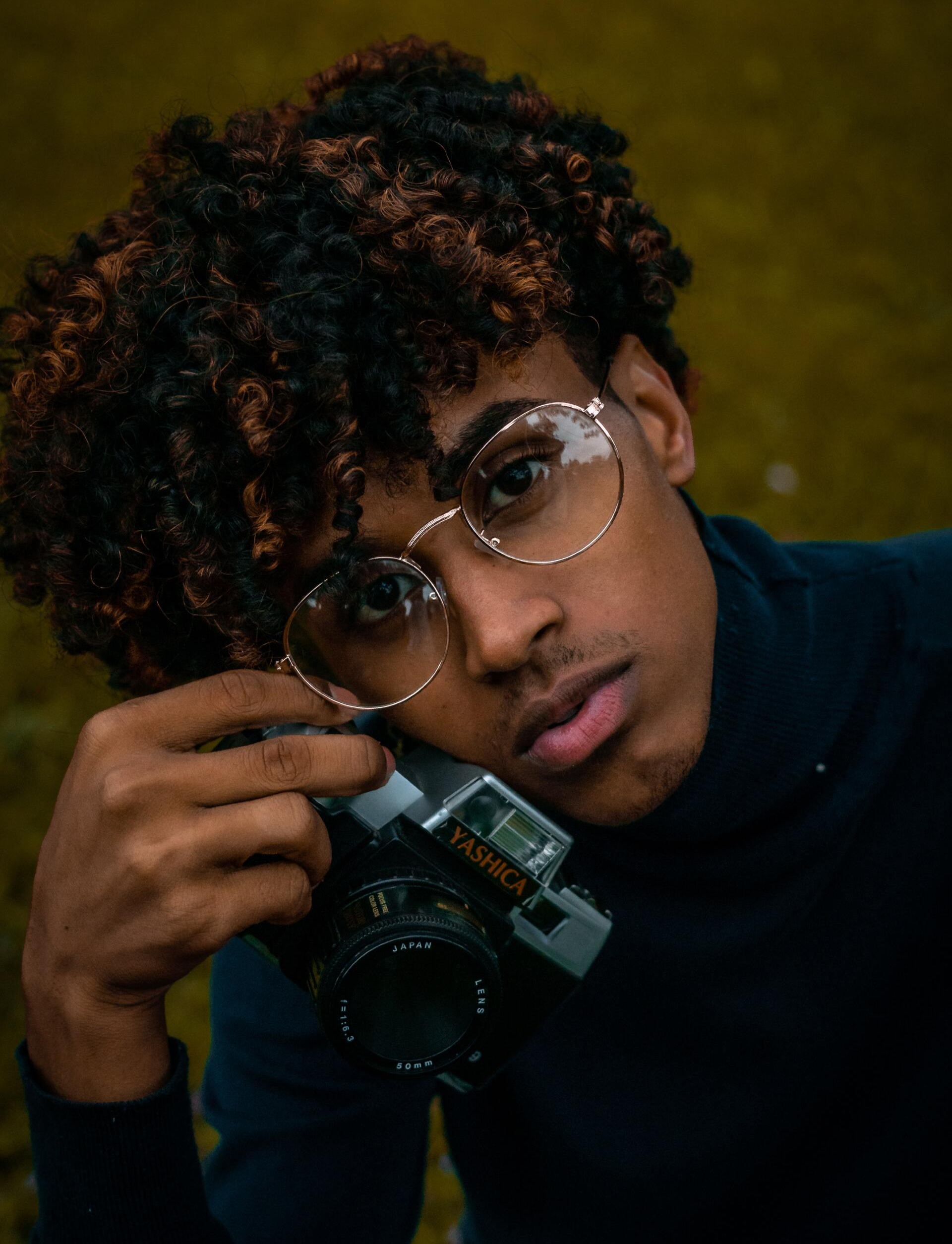 lenses stacked on top of one another; how much does he miss by trying to see