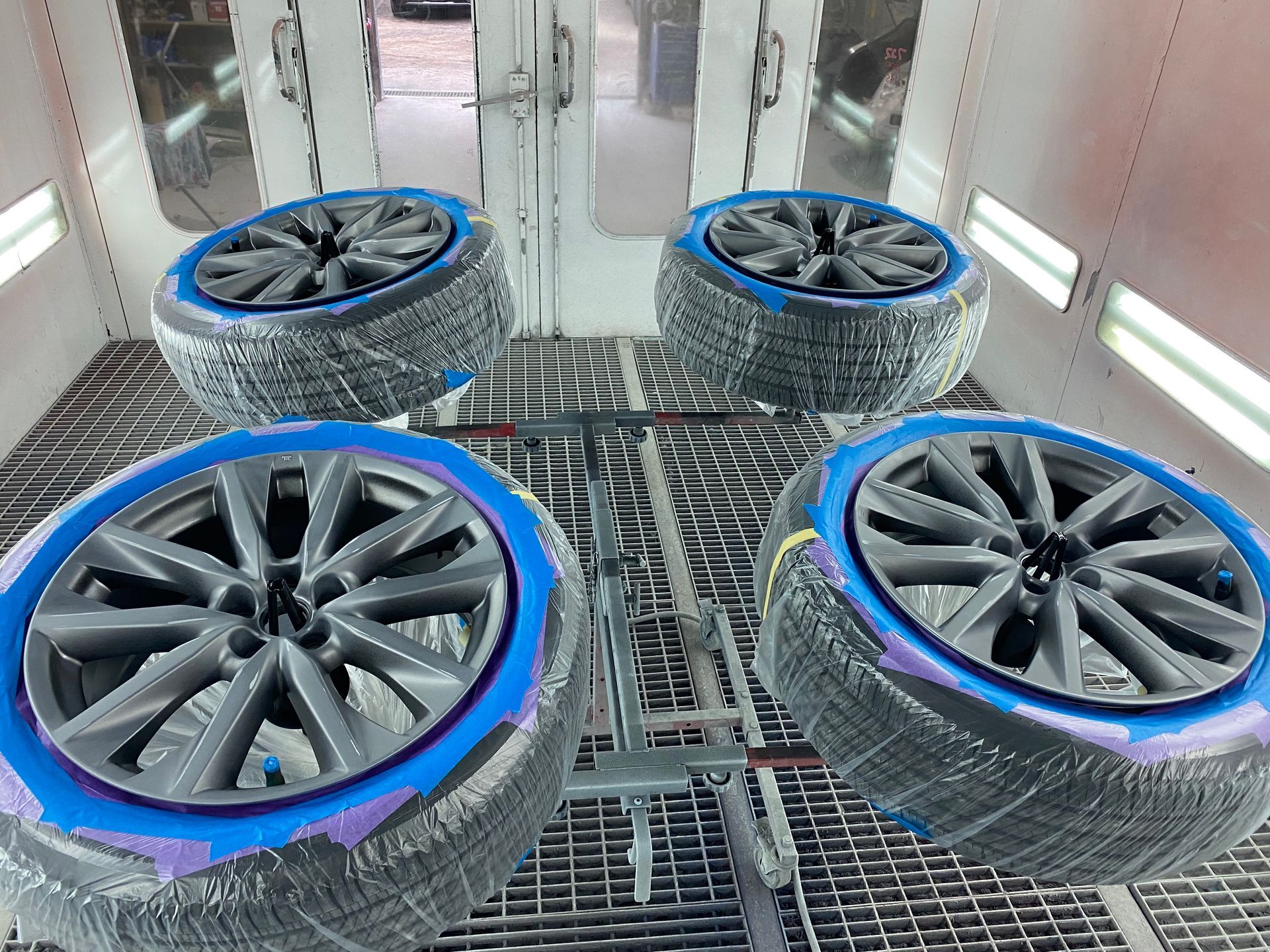 Blue Rim | Lisarow, NSW | Gosford City Smash Repairs