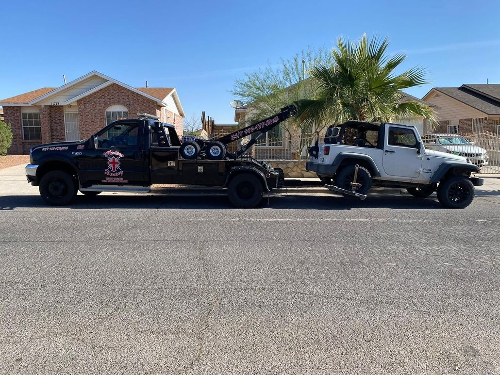 About Medina Towing in El Paso, TX About Medina Towing in El Paso, TX