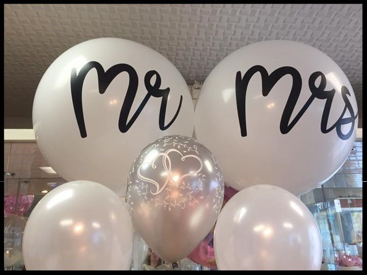 Mr and Mrs balloons