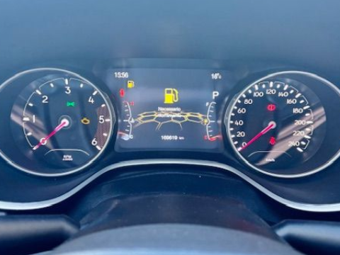 FIAT PANDA COMANDI AL VOLANTE