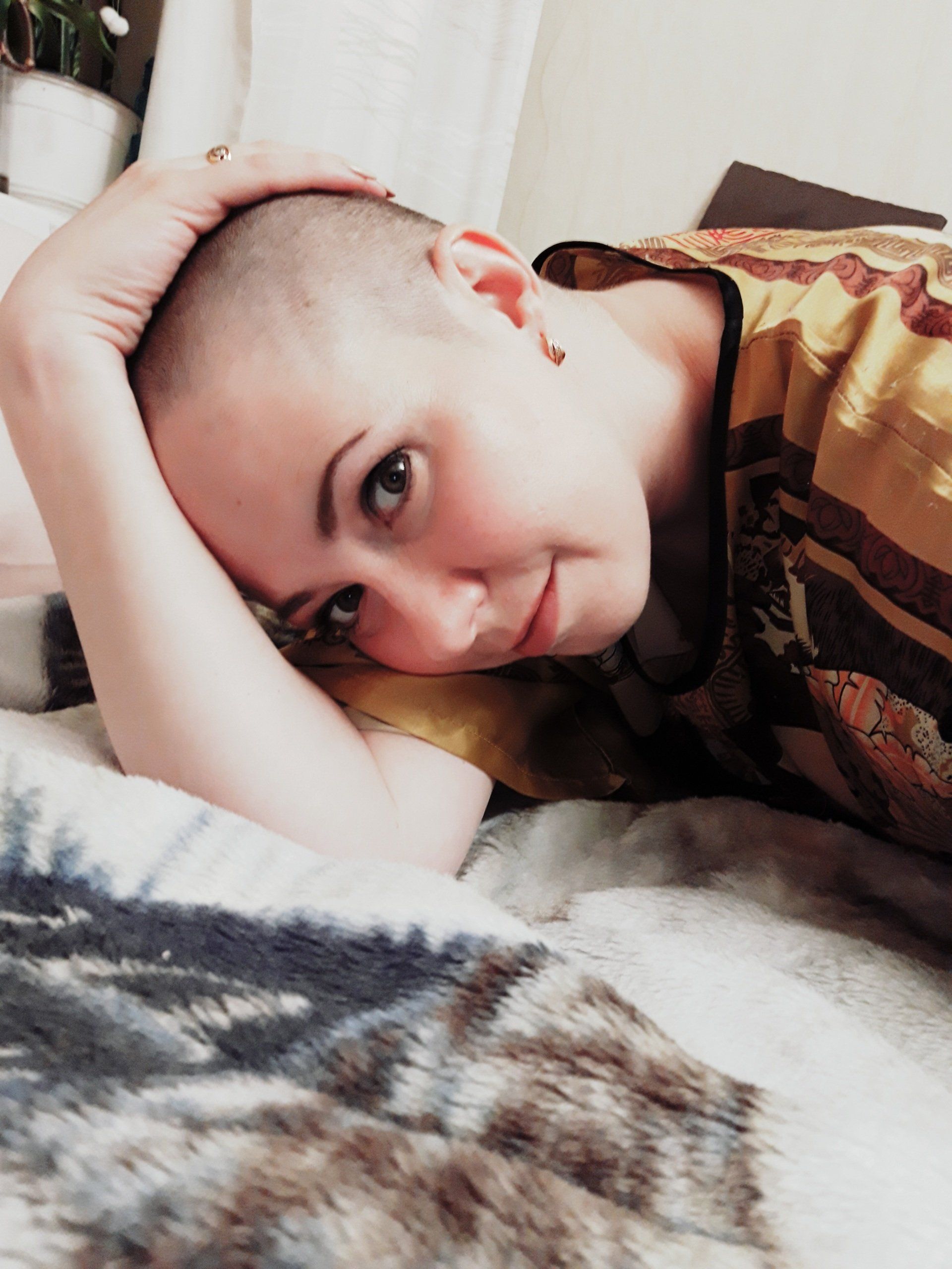 Treniņi, atbalsta grupas, semināri, vardarbība