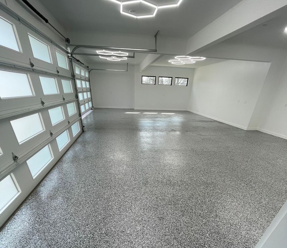 Custom Garage Finish by Springfield Missouri Company, Combs Custom Concrete