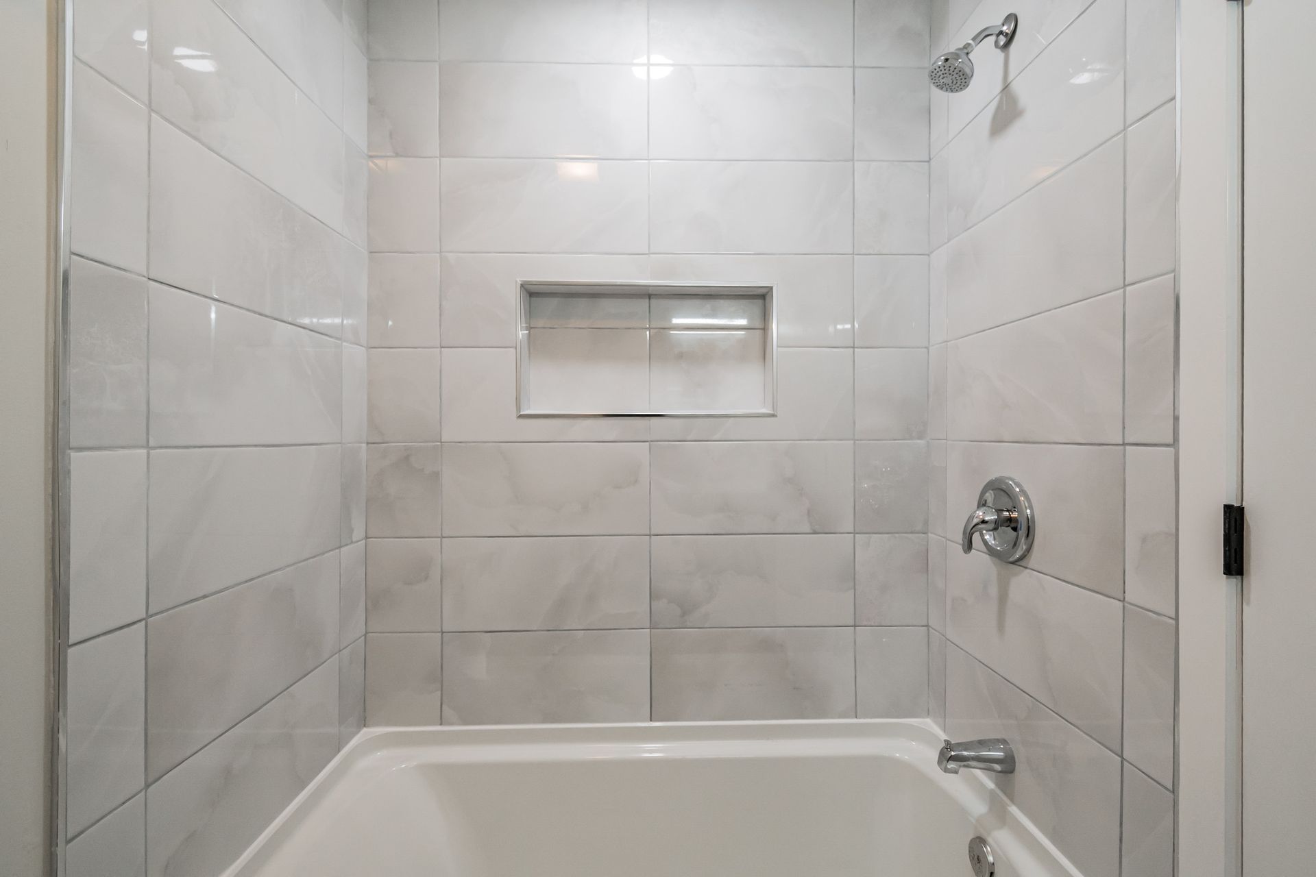 Interior Photo of Timberfalls Bath Tub
