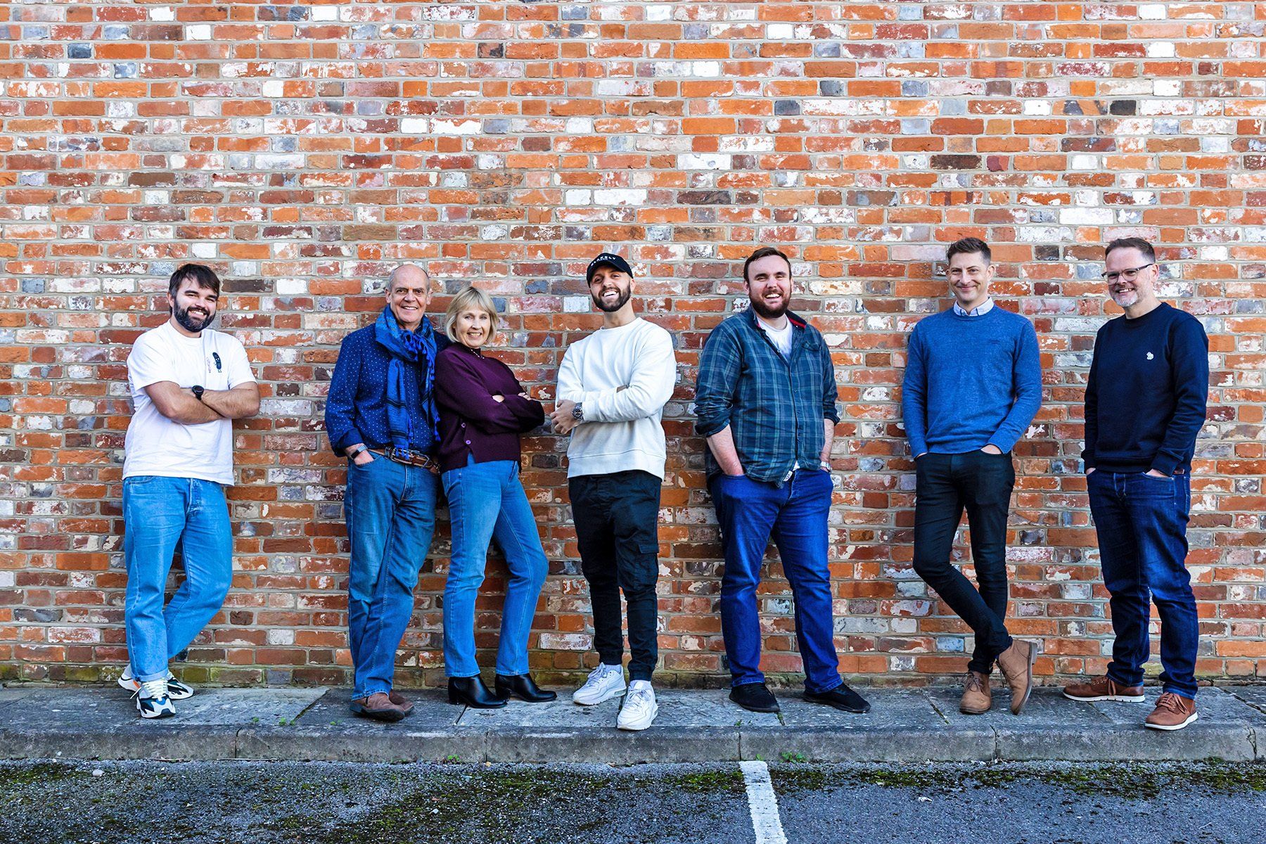 Commercial photographer reading, agency team