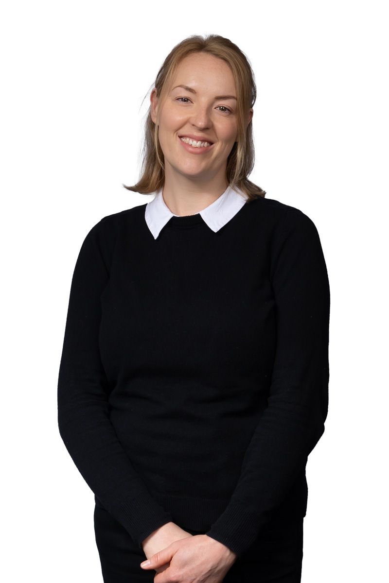 Headshot photographer Berkshire, female solicitor