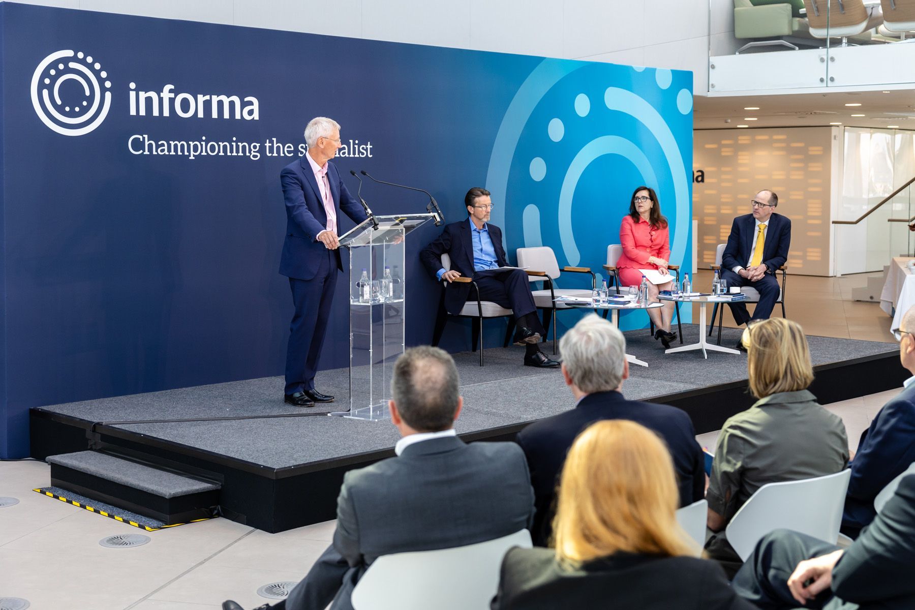 Commercial photographer Berkshire male speaker