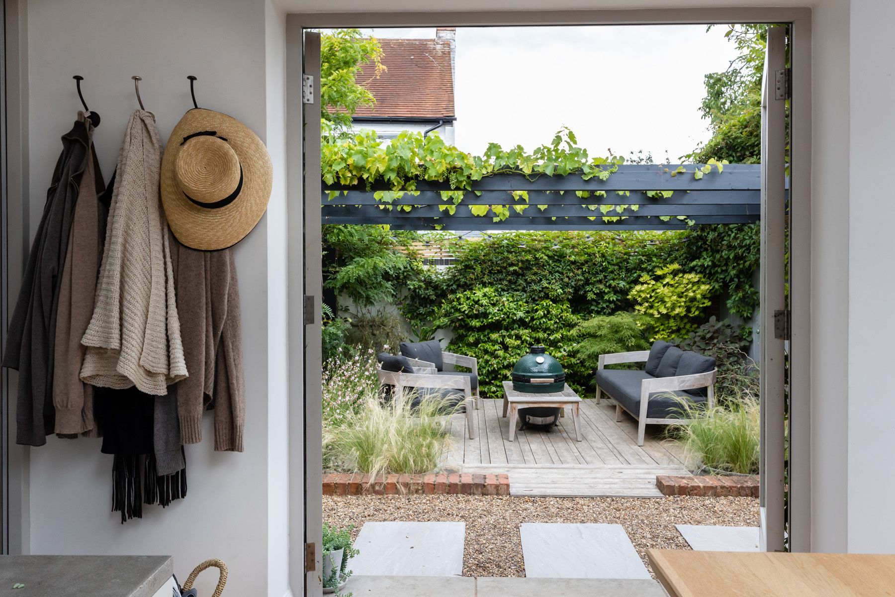 Property photographer Berkshire, photographer taking photos of kitchen