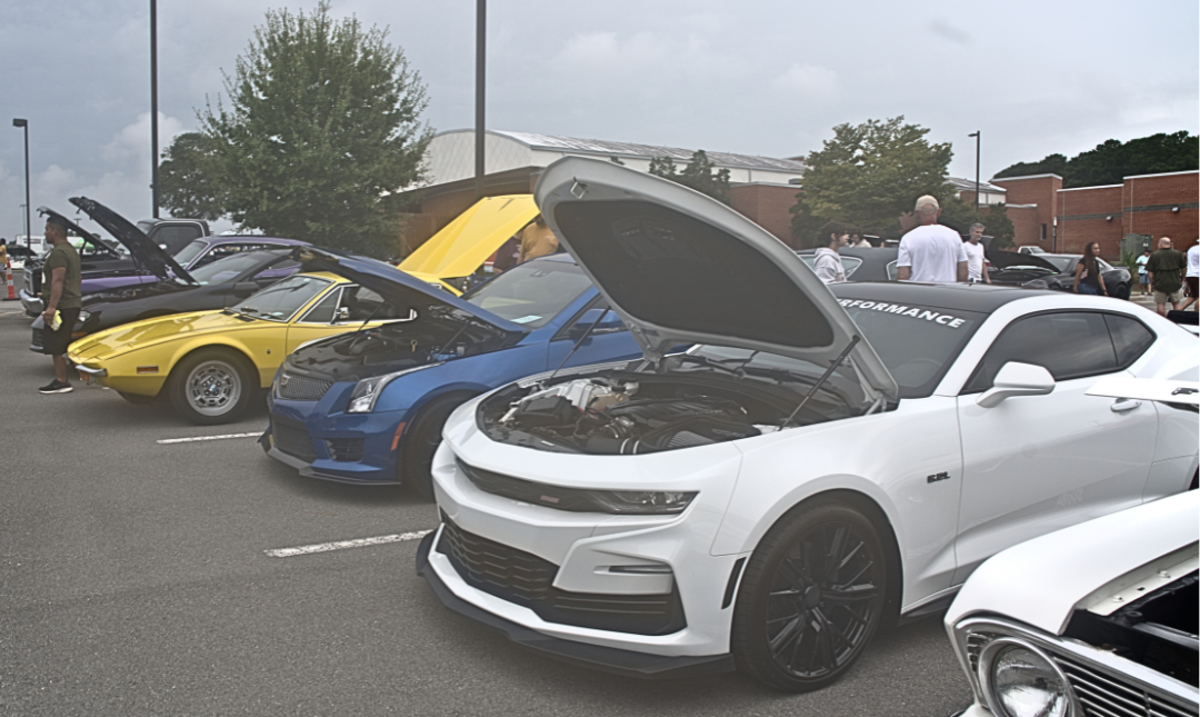 Exterior car show display