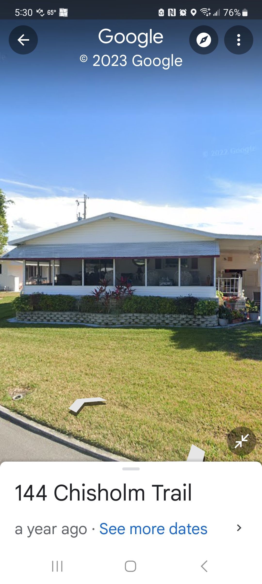 A picture of a mobile home on google maps.