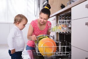 Dishwasher Cleaning — Elyria, OH — Expert Appliance Solutions Dishwasher Cleaning — Elyria, OH — Expert Appliance Solutions