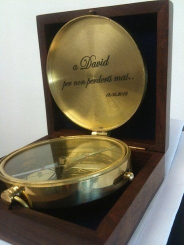 Bussola incisa - Incisoria Plasko Rimini