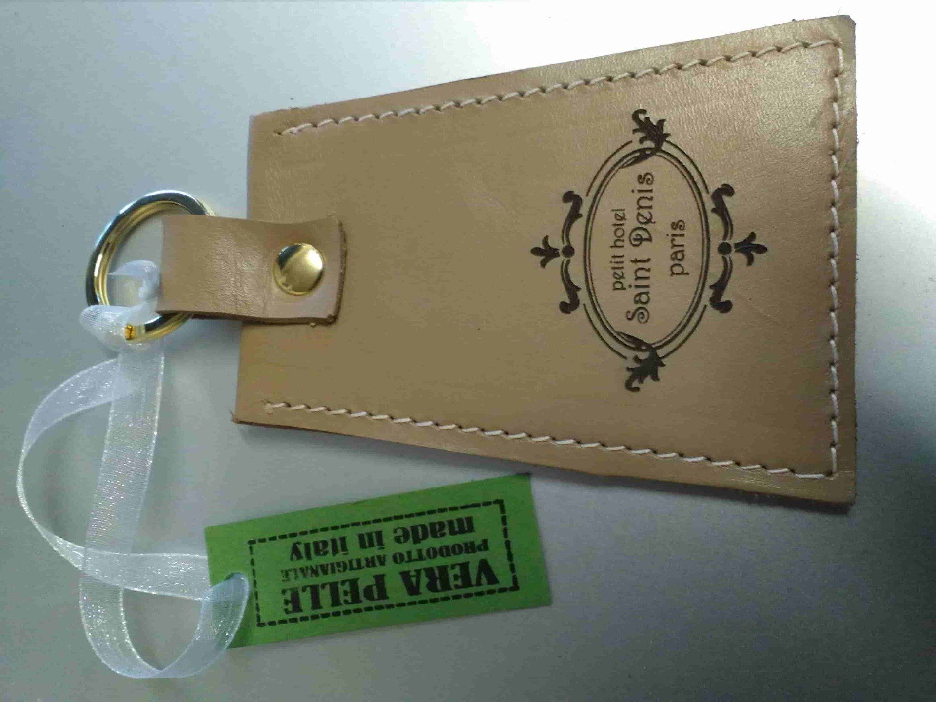 Portachiavi in pelle inciso al laser - Incisoria Plasko rimini