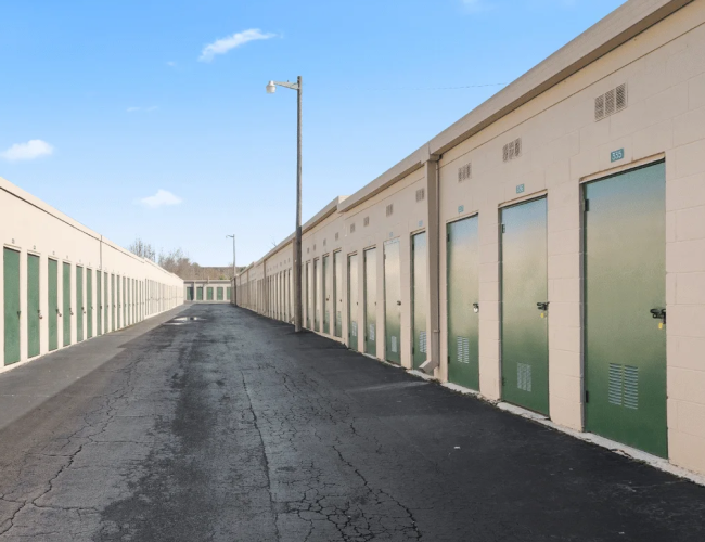 Self storage exterior unit view