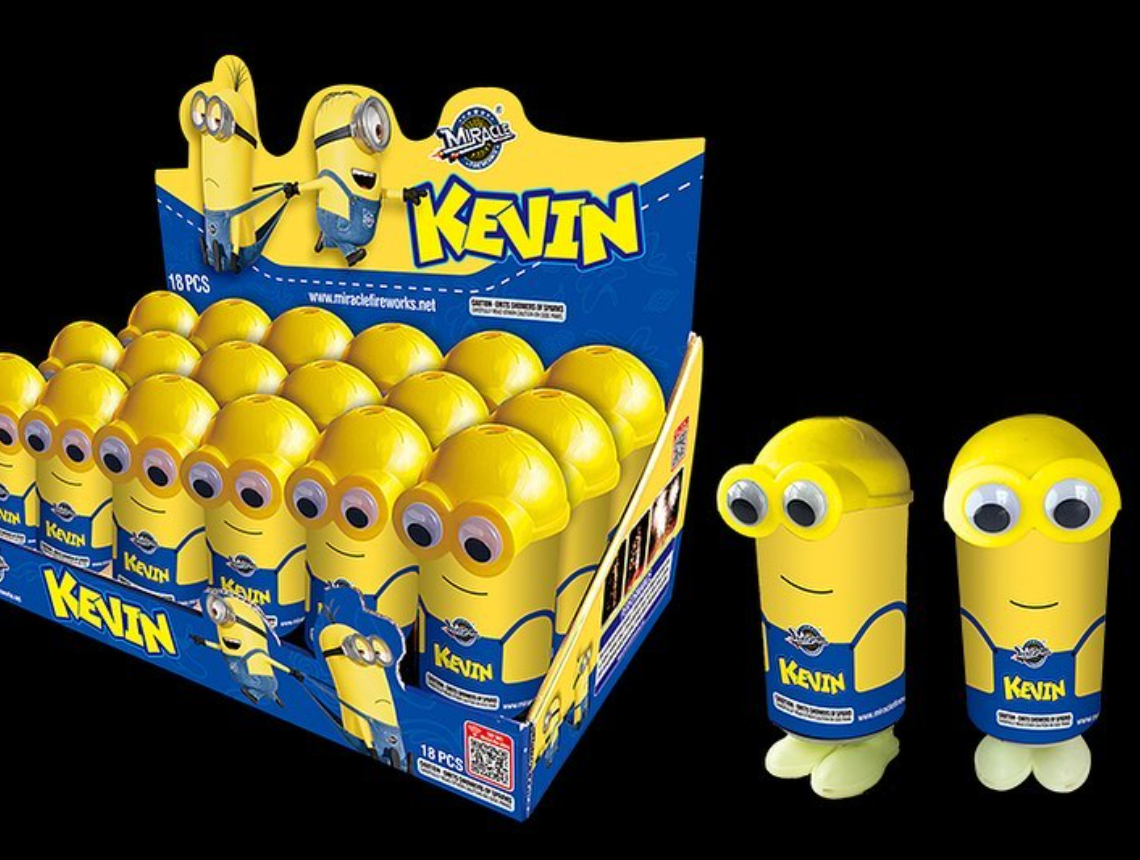 Display of yellow Kevin Minions plush toys in blue packaging, with two plush figures shown beside the box.