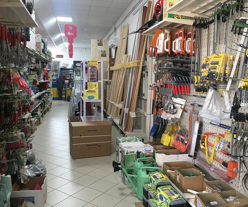 negozio di bricolage