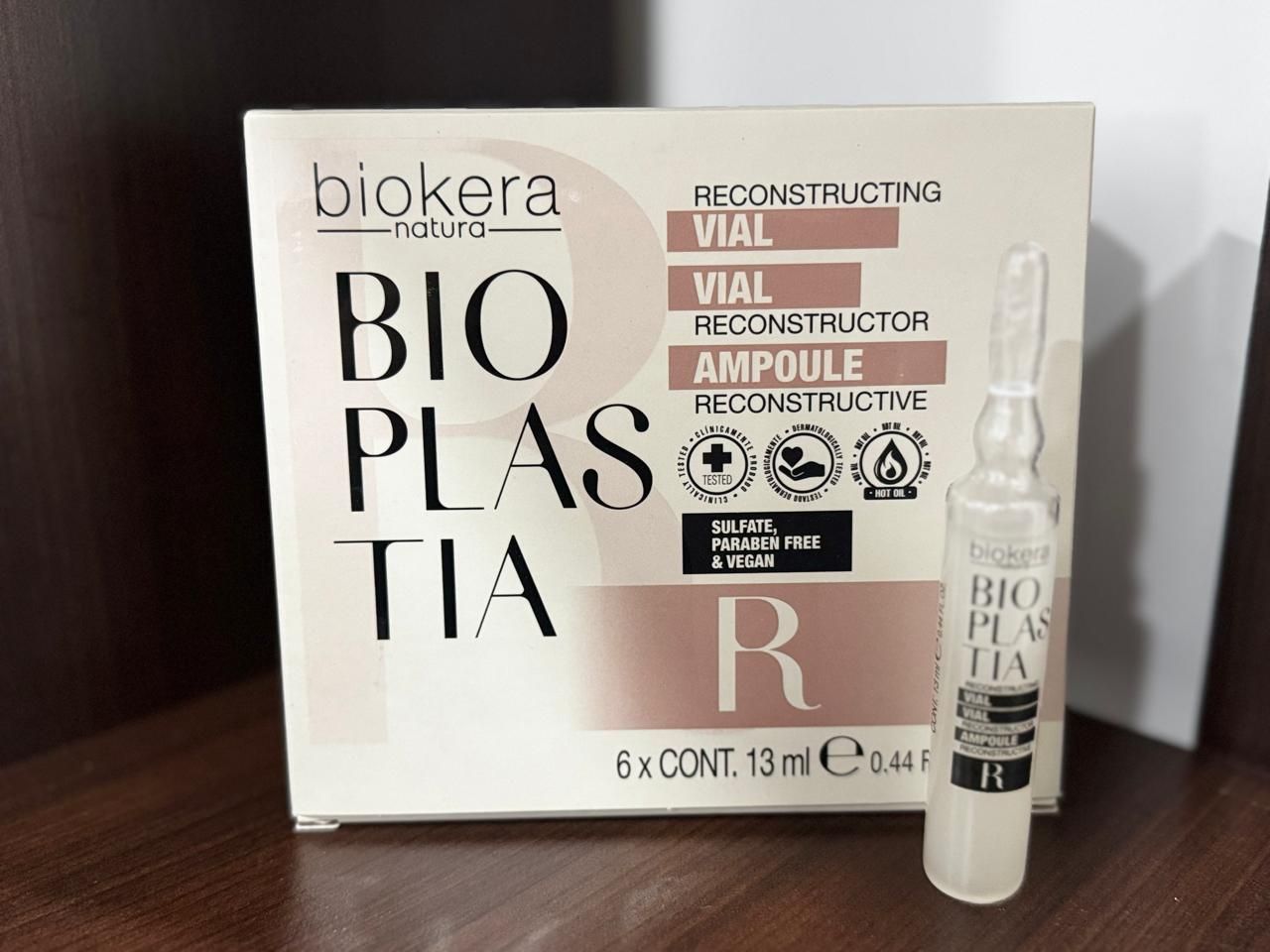 Una caja de biokera bio plast tia r