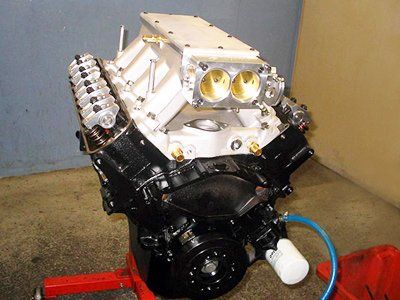 5 Ltr VN Engine stroked to 355ci / Twin throttle body manifold fitted to classic Adelaide race car