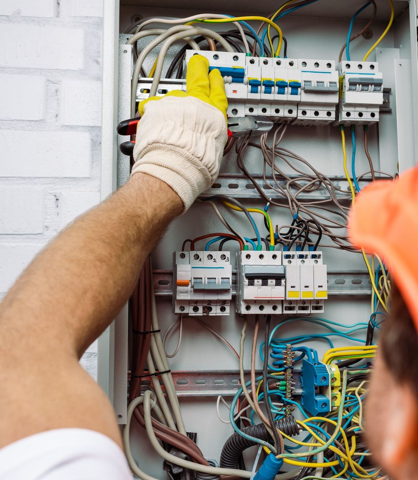 sähköasennus hinnasto vantaa