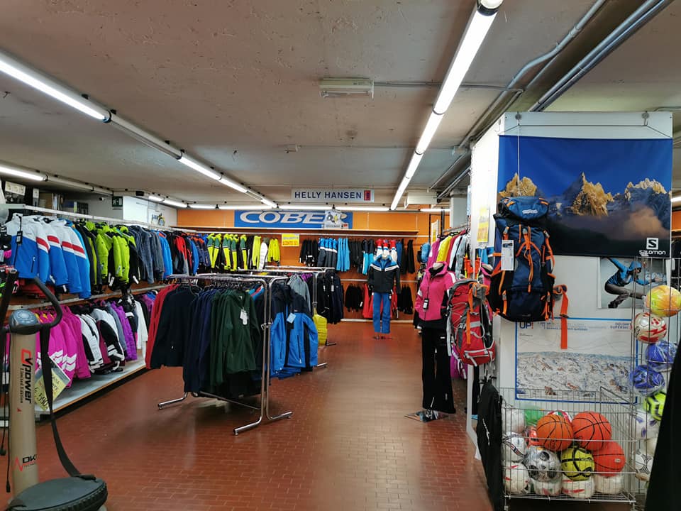 vendita online abbigliamento sportivo