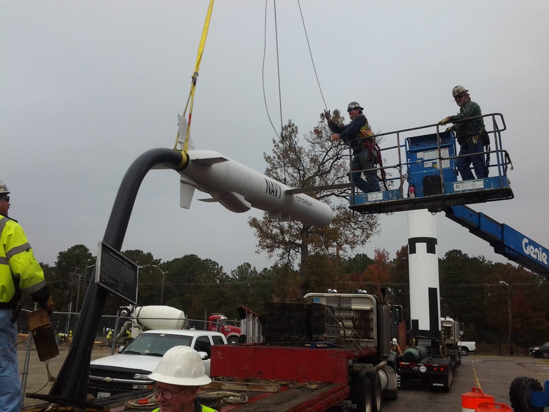 Crane Services | Newport News, VA | Hampton Roads Crane & Rigging Co