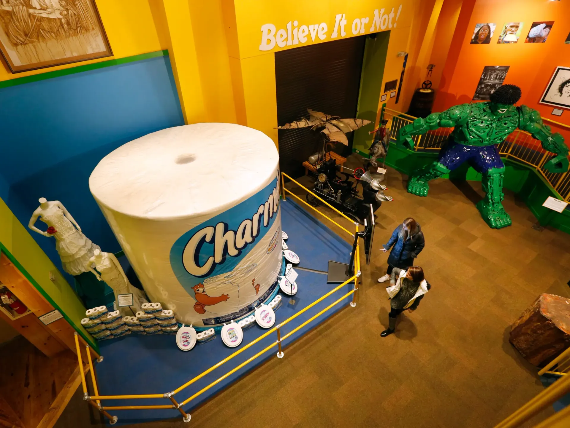 World’s Largest Roll Of Toilet Paper: world record in Branson, Missouri