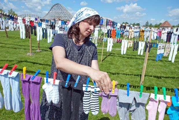 Longest sock washing line - Tripsdrill Amusement Park sets world record 