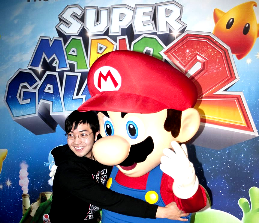  Most hugs by a mascot character - Super Mario Galaxy 2 sets world record         