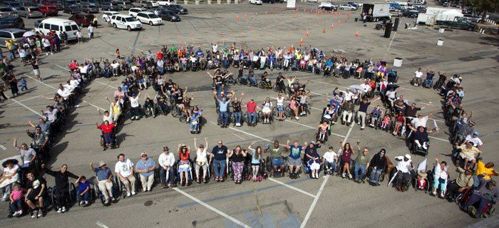  Longest Moving Wheelchair Line, Christopher and Dana Reeve Foundation sets world record  
