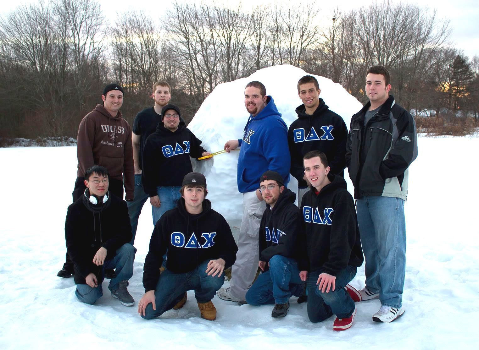 Largest Snowball: University of Massachusetts Dartmouth students set world record