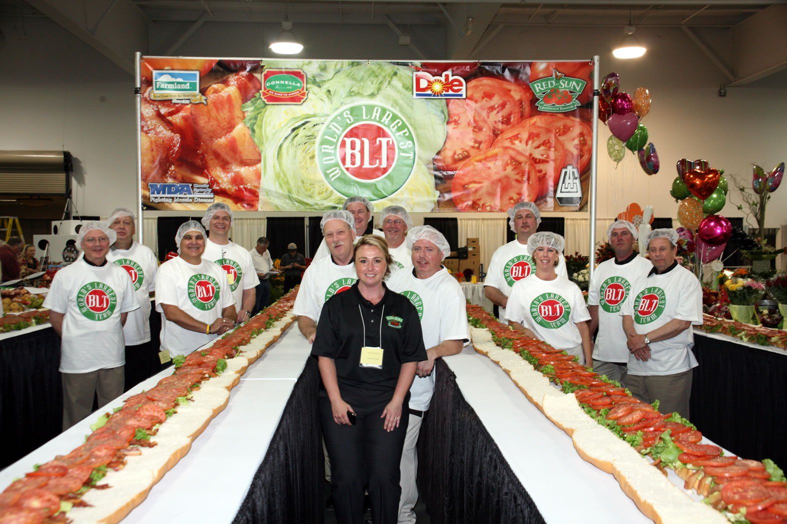Longest BLT sandwich: Associated Wholesale Grocers sets world record (Video)