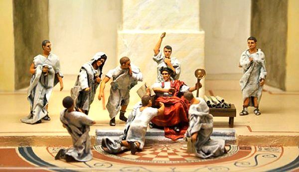  Largest collection of toy soldiers: Spanish Museum sets world record (HD Video) 