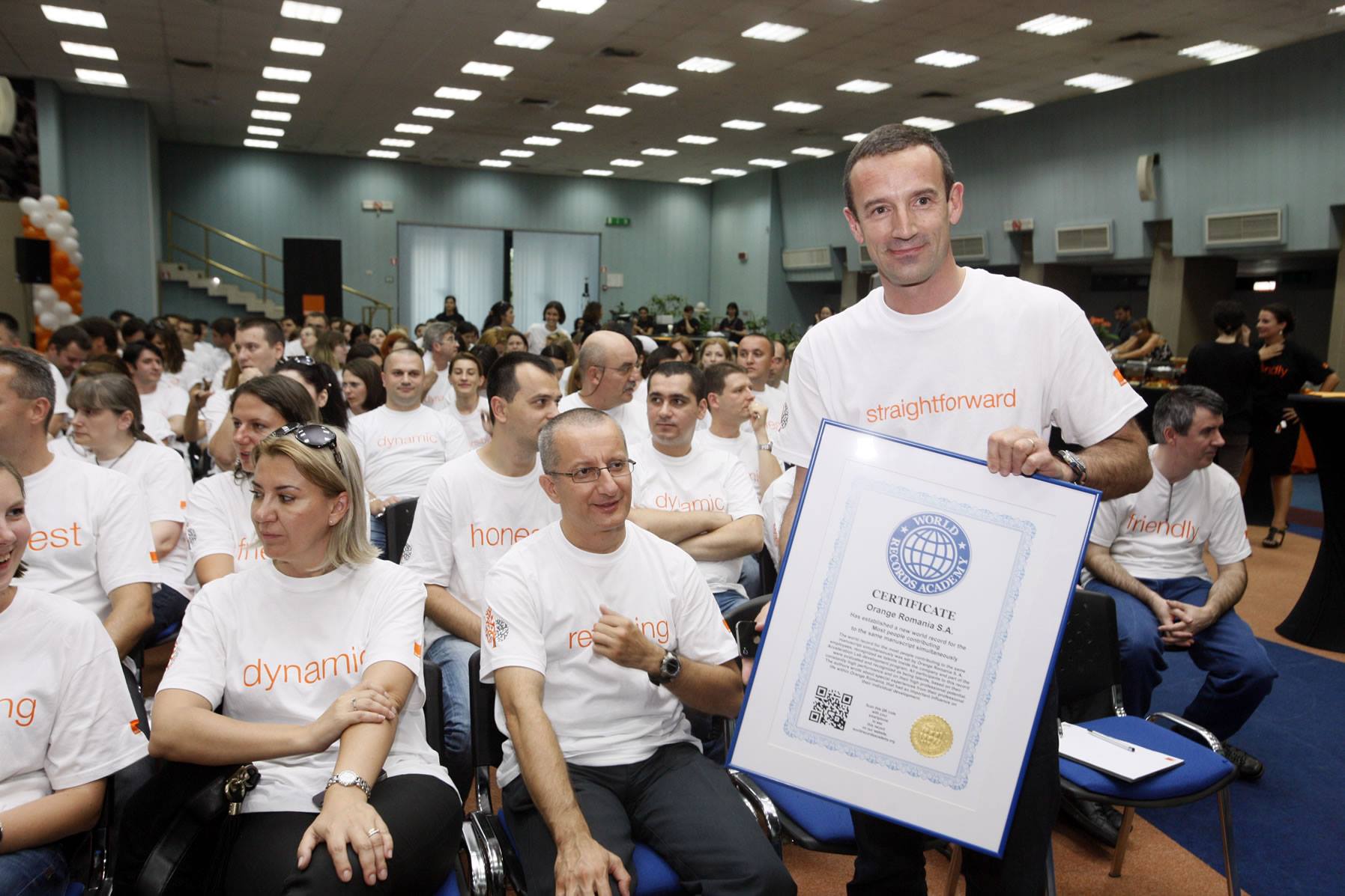 Most people contributing to the same manuscript: Orange Romania sets world record
