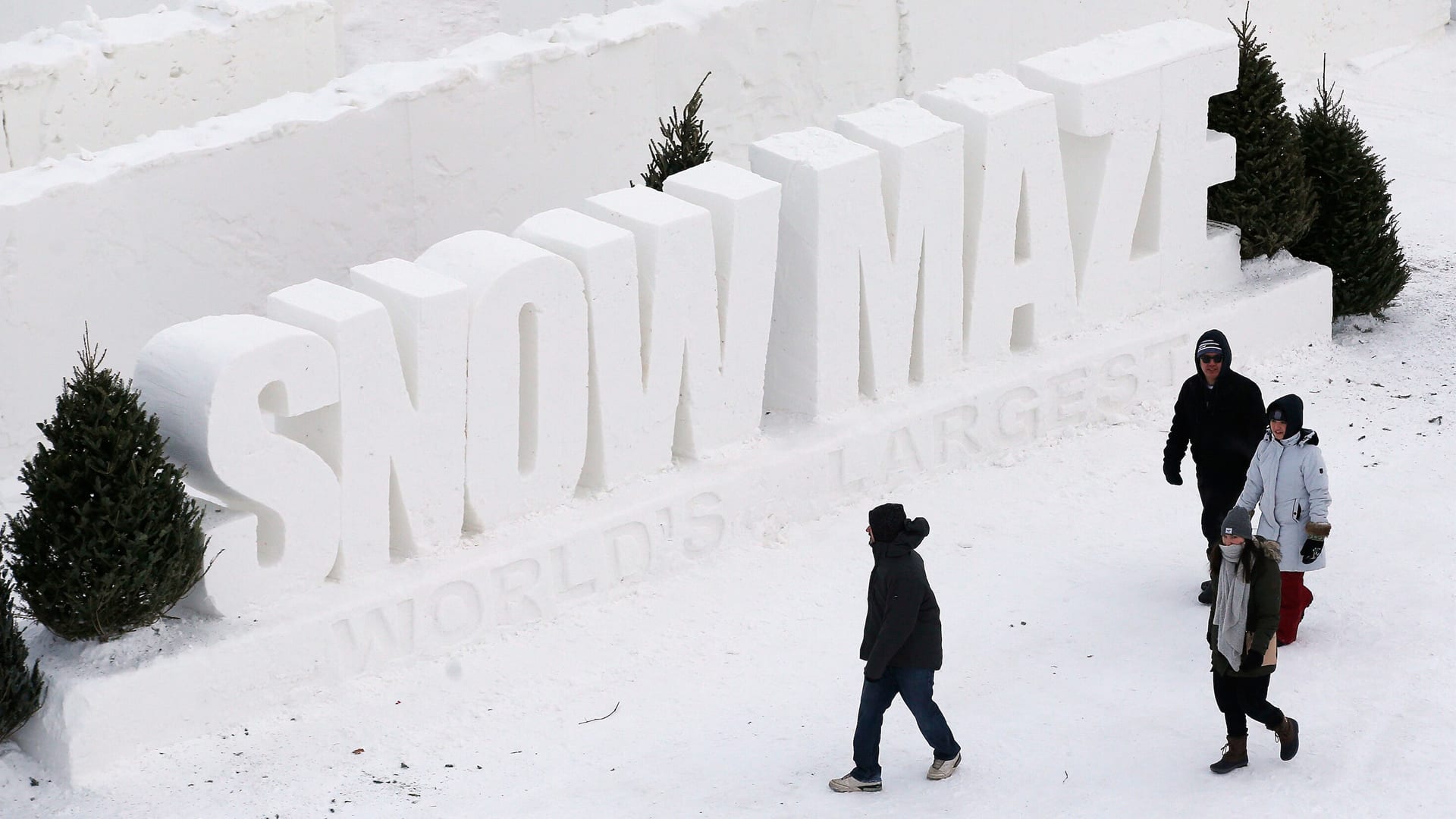 snow maze