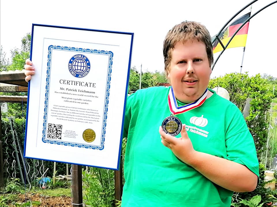 
Most giant vegetable varieties cultivated in one garden: world record set by Patrick Teichmann