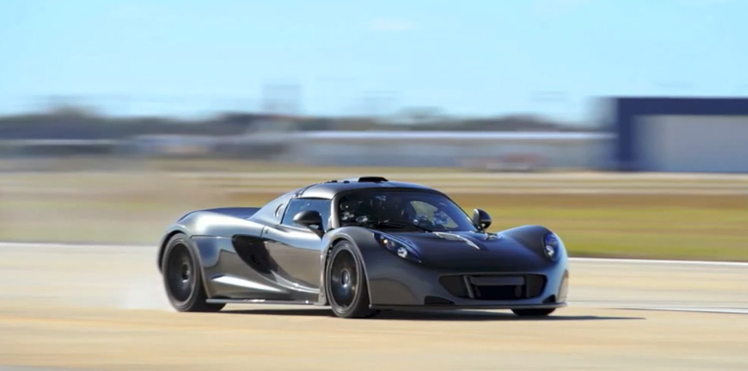 Fastest Production Car from 0-300 km/h: Venom GT breaks Guinness world record (VIDEO)