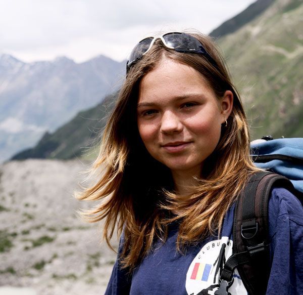 Most Successful Young Alpinist: Crina Coco Popescu sets world record (VIDEO) 