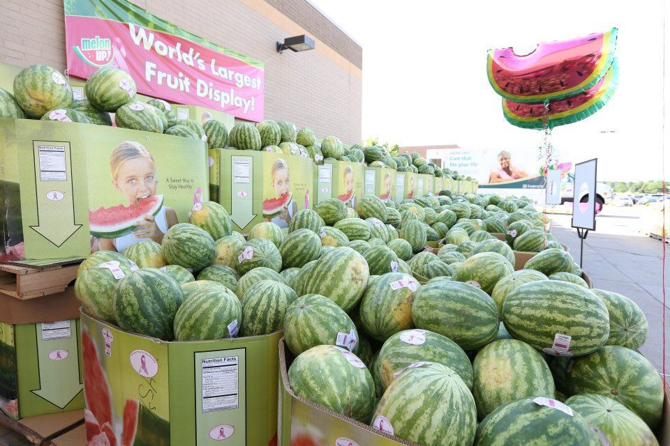 
  Largest Fruit Display: watermelon display breaks Guinness World Records' record
