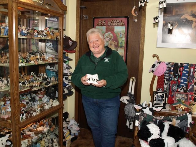 
  Largest collection of cow-related items: Ruth Klossner breaks Guinness World Records' record
