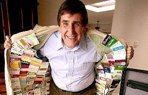 Most valid credit cards: Walter Cavanagh breaks Guinness World Records record