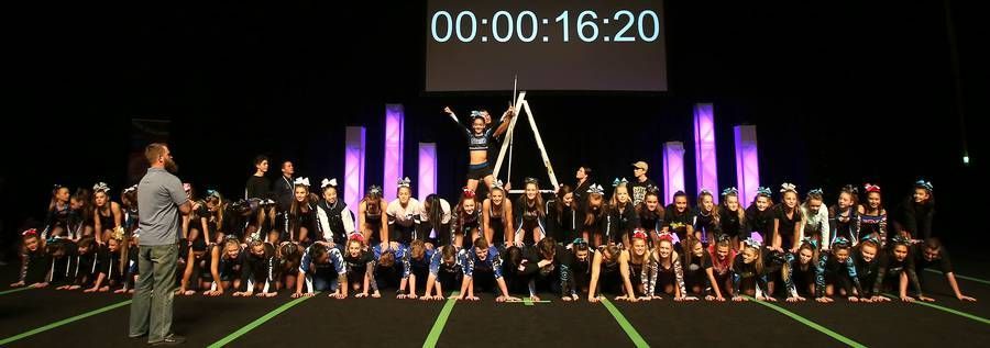 Largest cheer-leading pyramid: world record set in New Zealand (VIDEO)
   