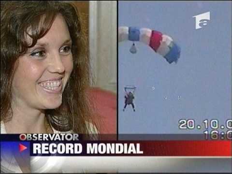 Highest Skydive after open heart surgery: world record set by Laura Rites