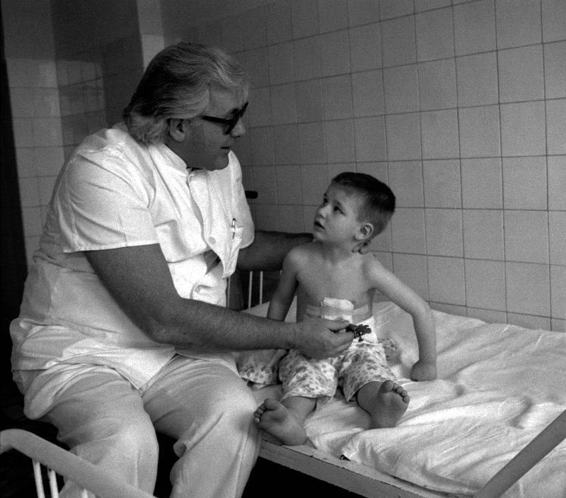 Prof. Dr. Academician Alexandru Pesamosca (14 March 1930 in Constanţa, Romania – 1 September 2011 in Bucharest, Romania),   also known as “The Angel of Children”, was the leading  surgeon of over 40,000 medical operations on children, thus setting the world record for the Most Pediatric Surgeries Performed, according to the Academy Of World Records.  Photo: Agerpres