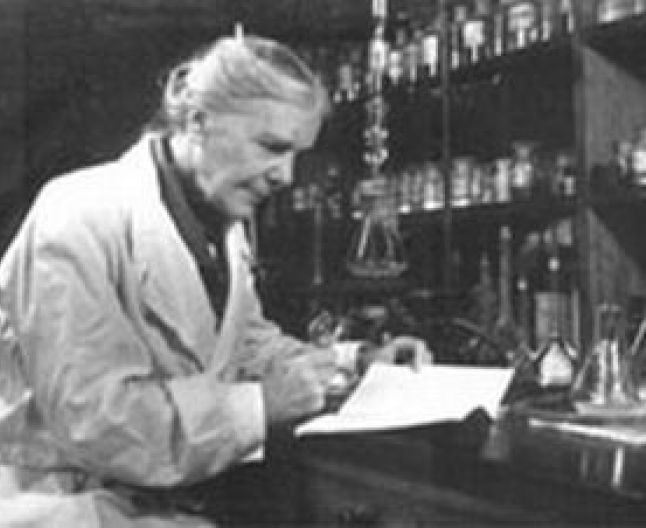 World's first female engineer Elisa Leonida World's first female engineer Elisa Leonida