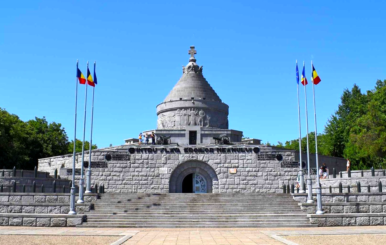 
Largest World War One Mausoleum: The Mausoleum of Mărășești set world record