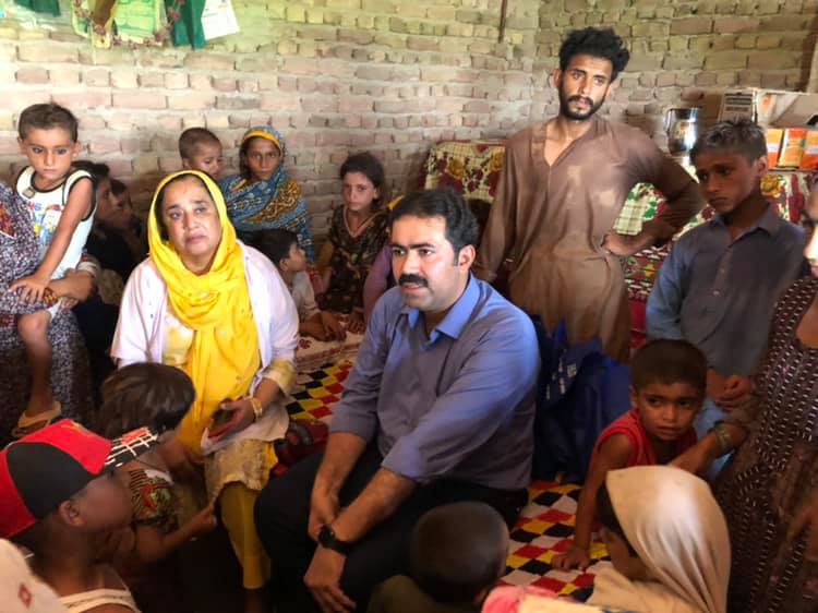 First Doctor to Report the HIV Outbreak in Ratodero, Pakistan: world record set by Dr. Ghulam Shabir Imran Akbar Arbani