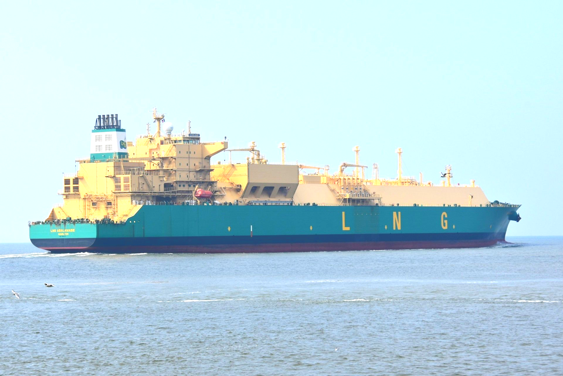 Most expensive vessel charter: The ship LNG Abalamabie sets world record