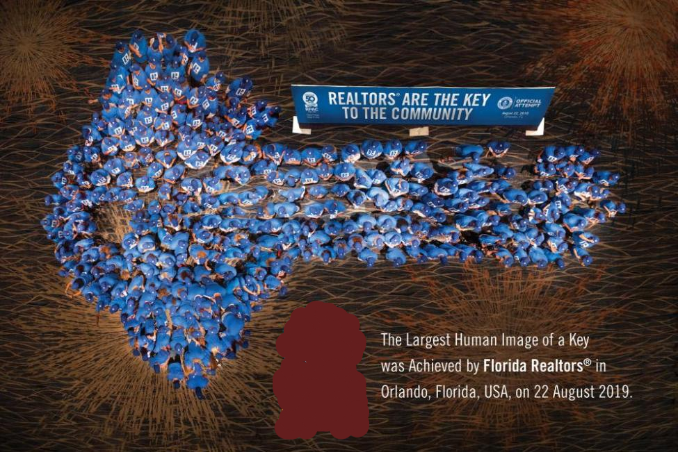 Largest human image of a key: world record set by the Florida Realtors