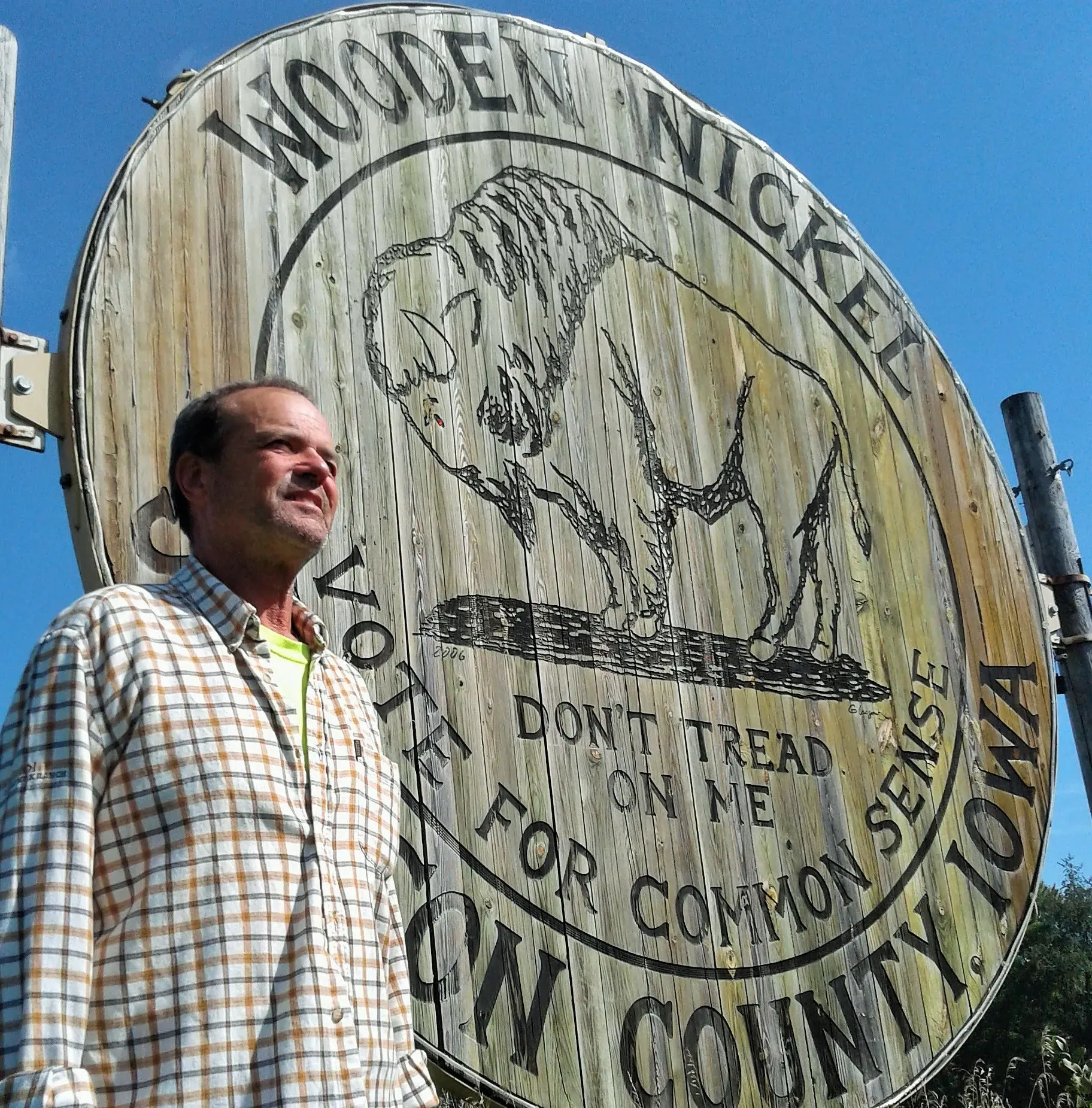 World’s Largest Wooden Nickel: Iowa City, Iowa sets world record